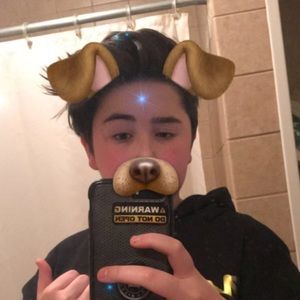 Meet your Posher, Kenyon